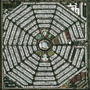 Modest Mouse - Strangers To Ourselves 2LP